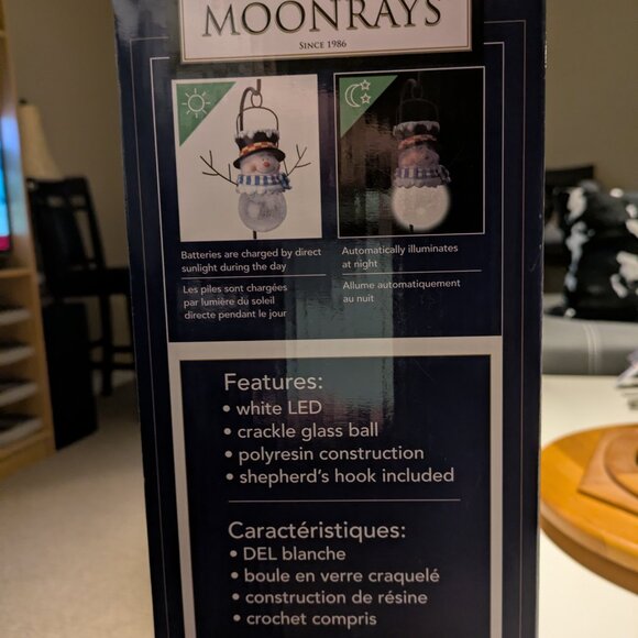 Set of 2 Moonrays solar lights snowman and Santa New never used - Picture 2 of 2